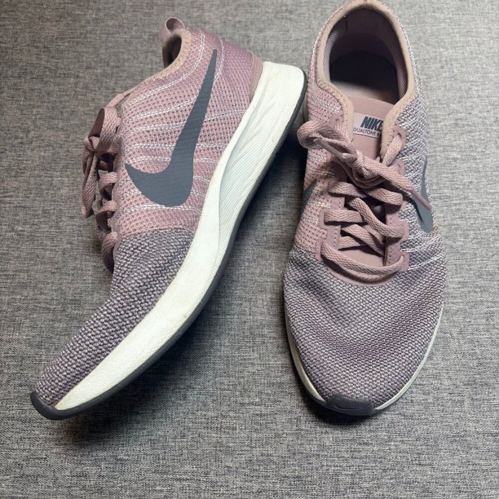 Nike Dualtone Racer in Elemental Rose sneaker shoes, Size 8.5